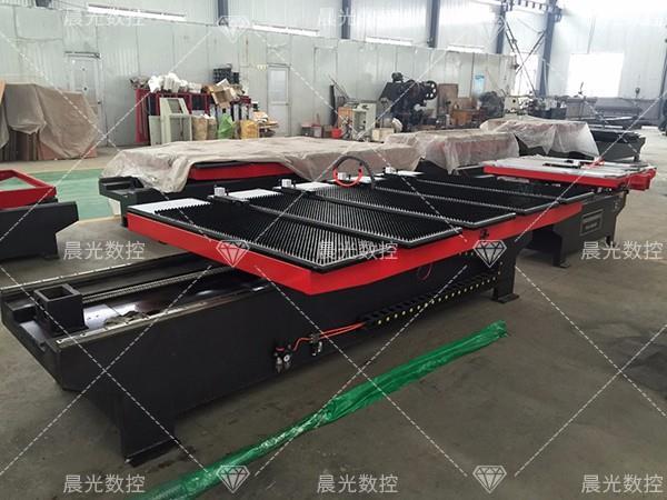 如何正確使用數(shù)控送料機？